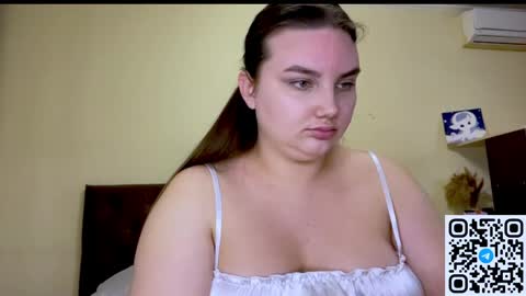 Mila online show from April 14, 4:13 pm