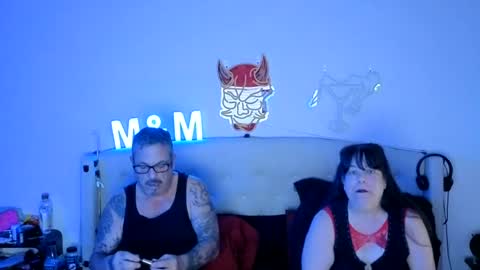Snapshot of dreamycouple01 chatting on July 10, 8:18 am DreamyCouple01 online show from July 10, 8:18 am