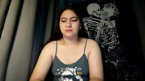 Snapshot of dreamycreamyst chatting on February 7, 10:41 pm dreamycreamyst online show from February 7, 10:41 pm