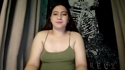 Snapshot of dreamycreamyst chatting on February 17, 12:16 pm dreamycreamyst online show from February 17, 12:16 pm