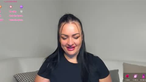 dreamyhousewife1 online show from October 27, 4:22 pm