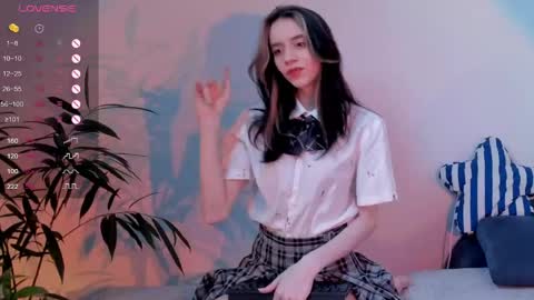 Hello my name is Amanda  online show from June 3, 6:24 pm