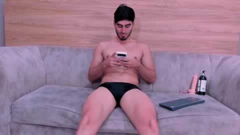 dreik__ online show from March 21, 1:37 pm