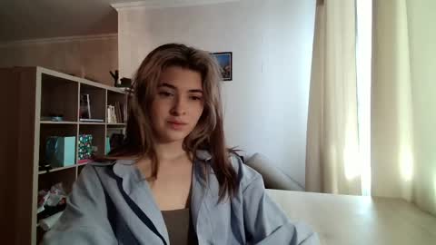 Dia online show from March 15, 10:10 am