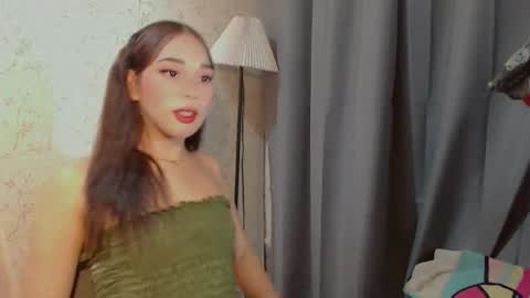 Snapshot of dreyanajones chatting on November 8, 3:18 am Dreyana online show from November 8, 3:18 am