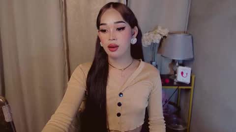 Snapshot of dreyanajones chatting on November 15, 3:59 am Dreyana online show from November 15, 3:59 am