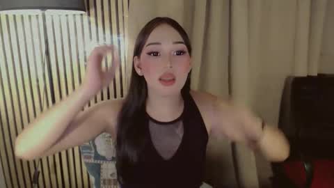 Snapshot of dreyanajones chatting on November 25, 5:57 pm Dreyana online show from November 25, 5:57 pm