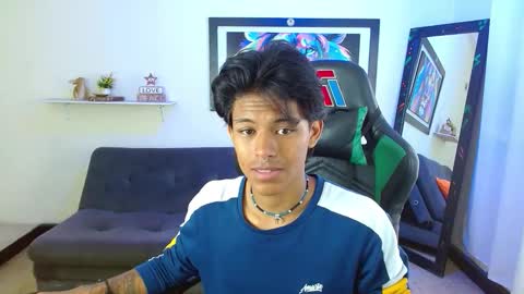 Snapshot of dreyk20 chatting on November 21, 1:54 pm Dreyk online show from November 21, 1:54 pm