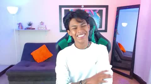 Snapshot of dreyk20 chatting on November 27, 2:41 pm Dreyk online show from November 27, 2:41 pm