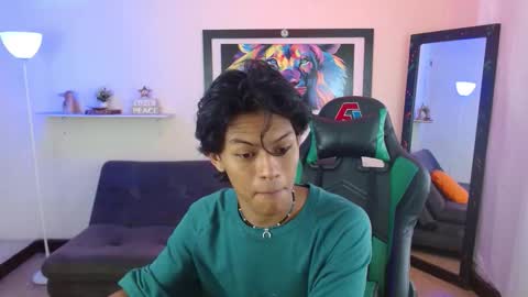 Snapshot of dreyk20 chatting on December 16, 2:11 pm Dreyk online show from December 16, 2:11 pm