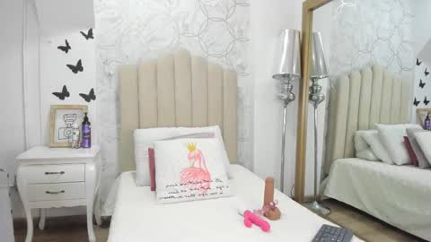 drinklau18 online show from February 5, 3:33 am