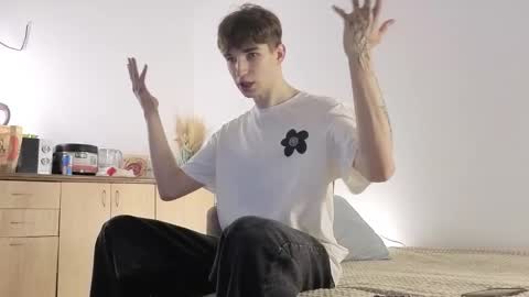 Mark online show from December 19, 4:03 pm