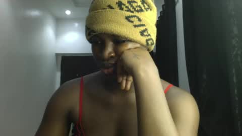 dripping_luna online show from January 3, 9:36 pm
