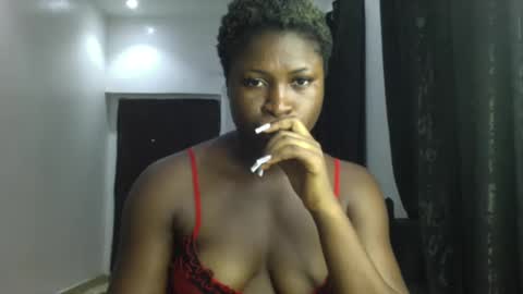 dripping_luna online show from January 9, 10:31 pm