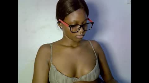 drippingpussy__ online show from October 15, 11:27 pm