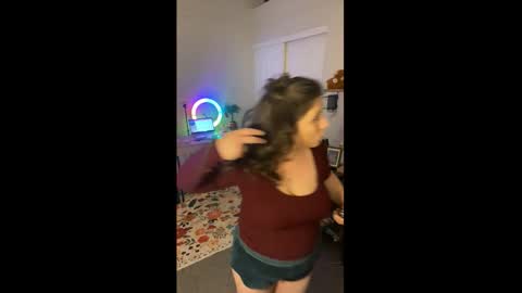 Snapshot of drippykitty888 chatting on March 6, 8:11 am Drippy kitty online show from March 6, 8:11 am