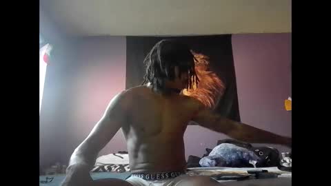 Snapshot of dripthehit chatting on January 6, 4:55 pm dripthehit online show from January 6, 4:55 pm