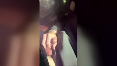 Snapshot of drizzle32 chatting on March 23, 2:48 am drizzle32 online show from March 23, 2:48 am