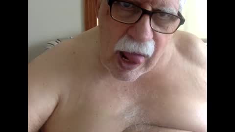 drnick069 online show from February 21, 8:21 pm