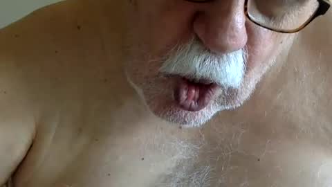 drnick069 online show from July 28, 3:21 pm