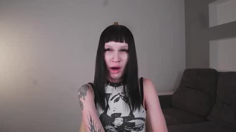 Luna online show from November 27, 7:10 am