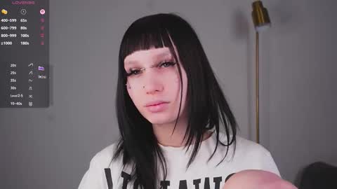 Luna online show from November 28, 5:32 am