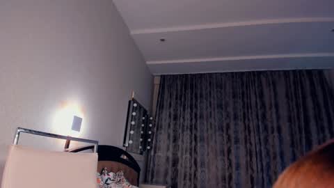 Snapshot of drutywerri chatting on December 27, 11:21 pm Polly day and Amelia night online show from December 27, 11:21 pm