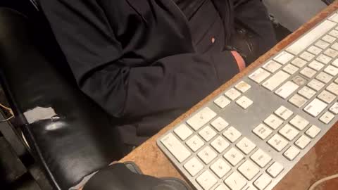 Snapshot of dschlik2 chatting on January 4, 7:55 am dschlik2 online show from January 4, 7:55 am