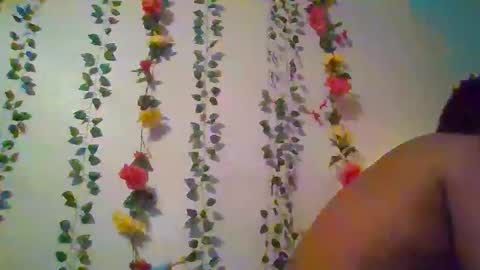 SmoovFanz online show from March 8, 8:18 am