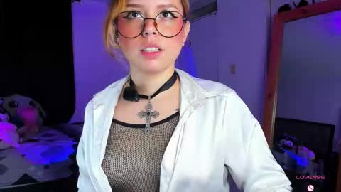 Dubraska Rubio online show from November 16, 1:22 am