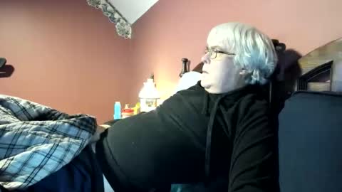 Doug online show from November 30, 12:20 pm