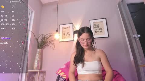 Snapshot of dulce__fiore07 chatting on September 22, 1:02 pm dulce__fiore07 online show from September 22, 1:02 pm