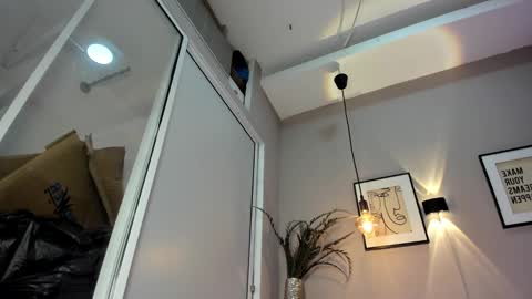 Snapshot of dulce__fiore07 chatting on October 1, 12:22 pm dulce__fiore07 online show from October 1, 12:22 pm