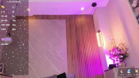 dulce__fiore07 online show from November 27, 7:38 pm