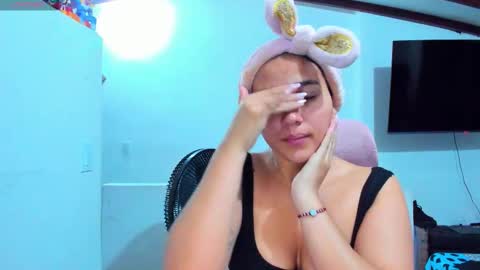 Snapshot of dulce_acosta chatting on September 17, 10:28 am Dulce online show from September 17, 10:28 am