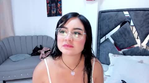 Dulce amg online show from April 17, 3:09 am