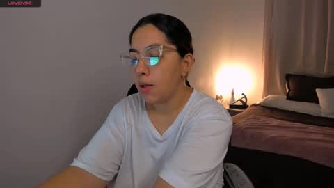 dulce brithany online show from September 12, 12:05 pm