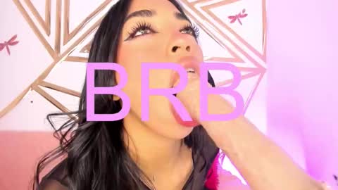 Snapshot of dulce_brown01 chatting on February 19, 12:45 pm Dulce online show from February 19, 12:45 pm