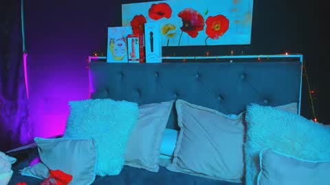 C E L E S T E  online show from January 11, 2:30 am