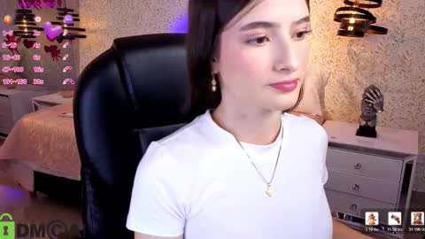 dulce_isabel_ online show from February 12, 3:12 am