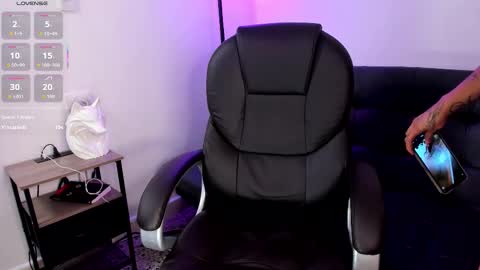 Kitty online show from November 19, 3:28 am