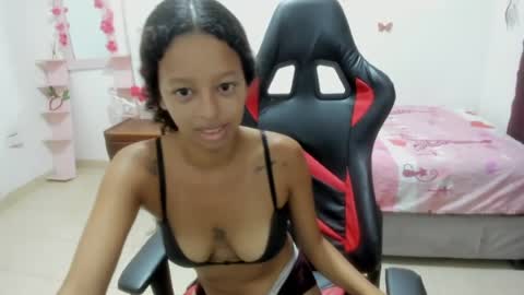 dulce_lan18 online show from June 13, 2:48 pm