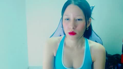 Snapshot of dulce_mauren chatting on February 24, 9:40 am dulce_mauren online show from February 24, 9:40 am