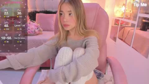 Dulce  online show from April 15, 6:04 pm