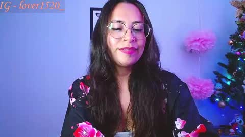 Snapshot of dulcemaria_alvarez22 chatting on January 9, 5:13 am Dulce online show from January 9, 5:13 am