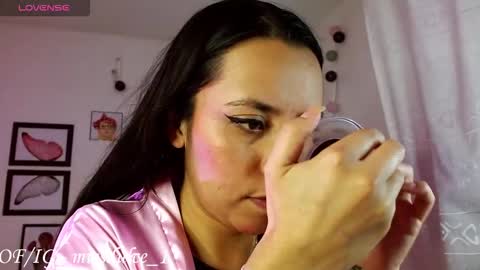 Snapshot of dulcemaria_alvarez22 chatting on February 15, 8:02 am Dulce online show from February 15, 8:02 am