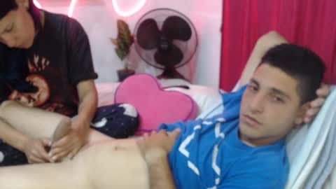 shany y alan online show from February 26, 1:37 am