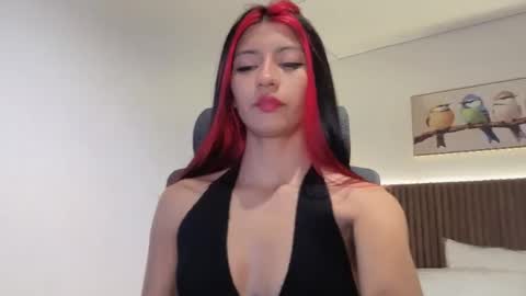 Dulce online show from May 26, 3:35 am