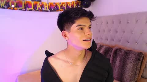 Dulcey online show from October 7, 4:20 am