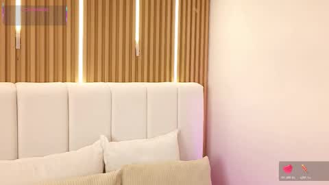 Dulcey online show from February 20, 3:58 am